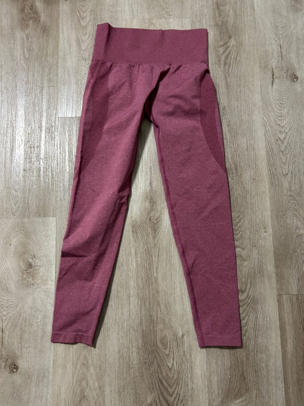 NVGTN Leggings - Maroon Contour